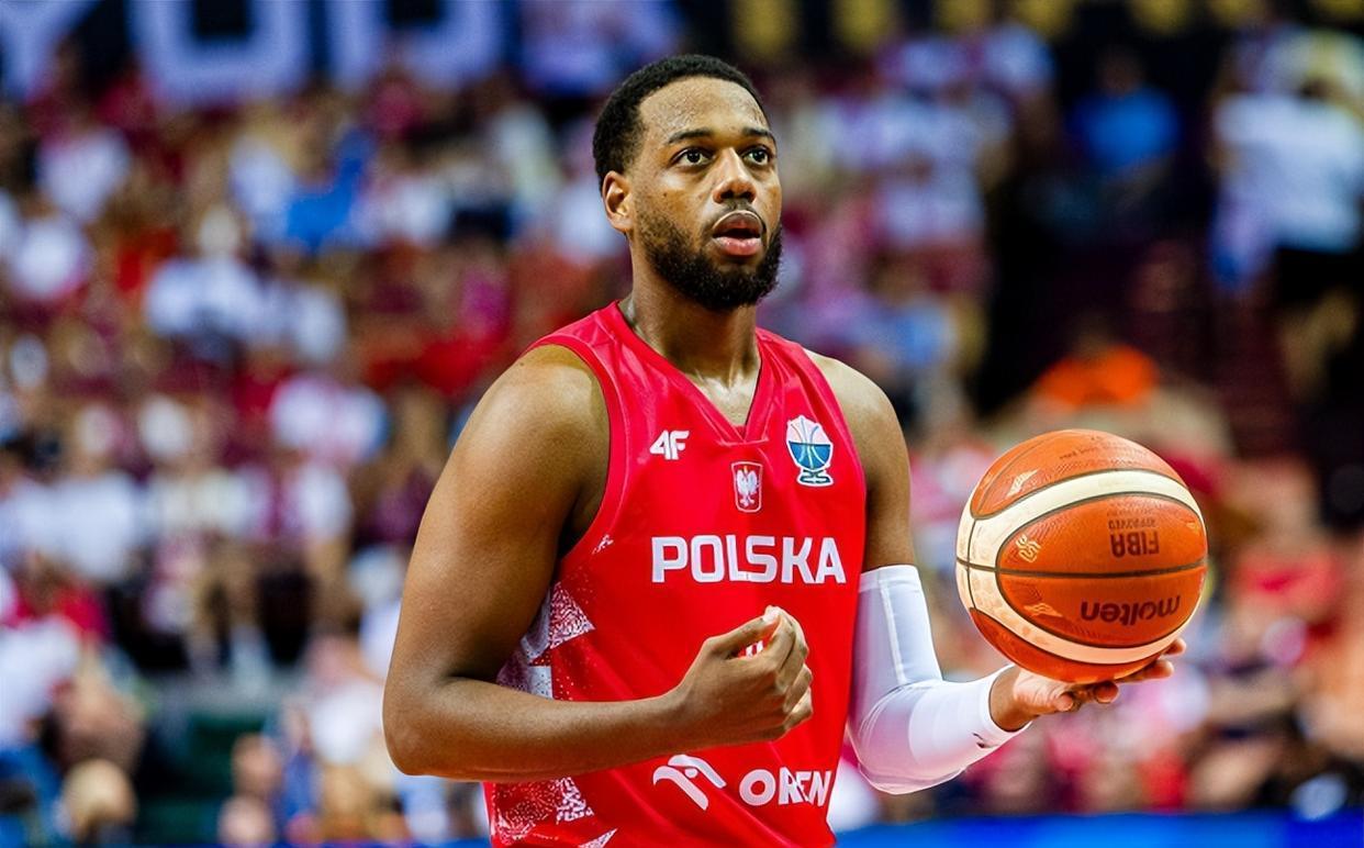 ayx game-今夜CBA常规赛焦点战；密尔沃基雄鹿造点机会；悬念犹存；轮换策略成焦点的简单介绍-ayx game